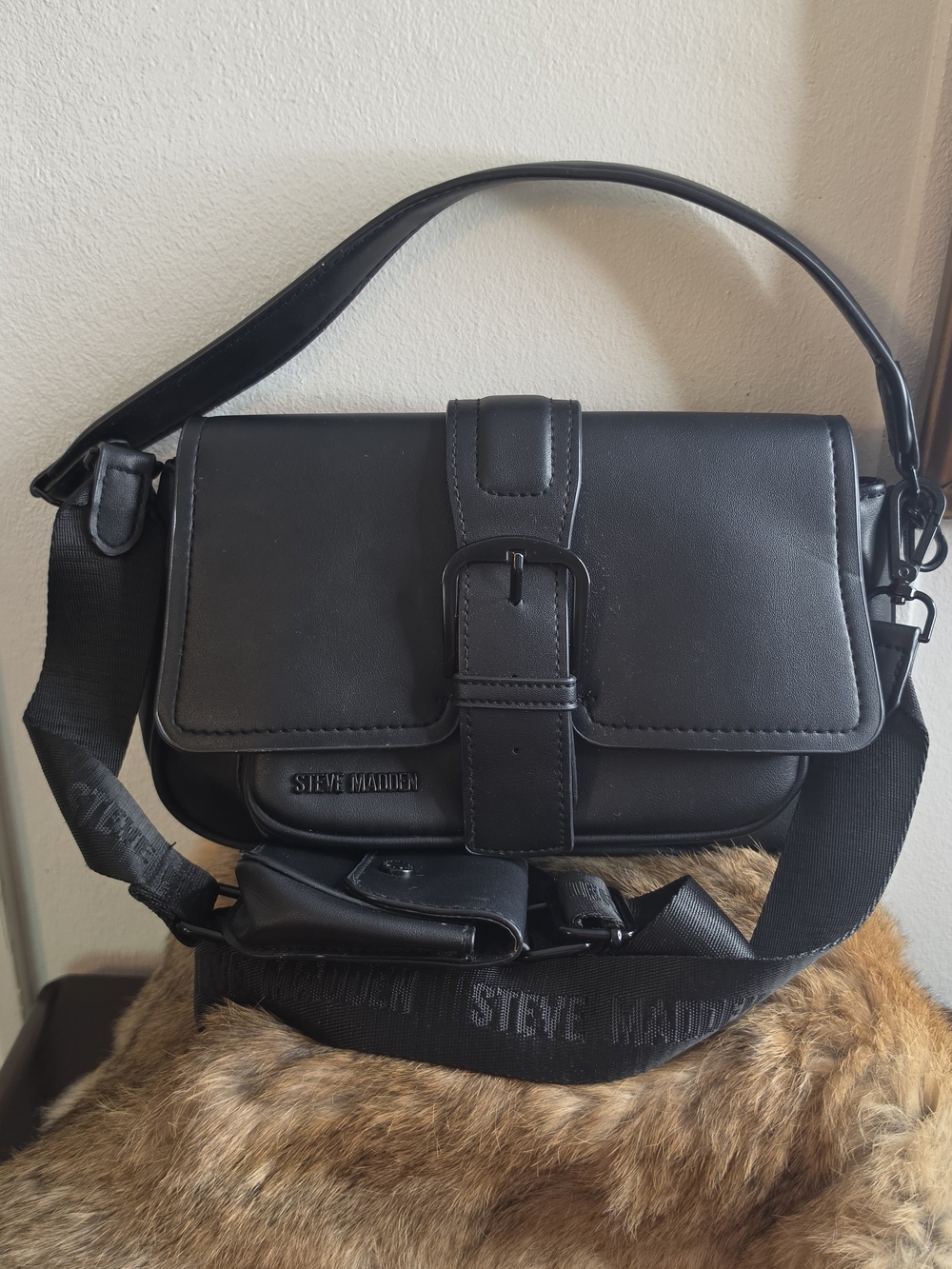 Steve Madden Black Leather Crossbody Bag
